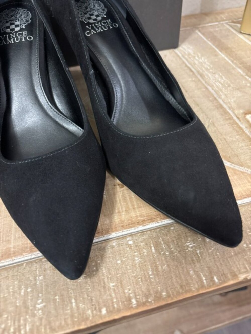 Vince Camuto VC-Hailenda Black Suede Pumps Heels Size 9 NEW Classic Dress Shoe - Picture 6 of 6